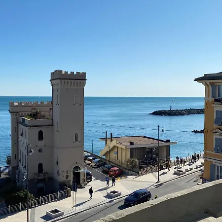 La Casa Dei Sogni Di Dory Apartment Genoa Exterior photo